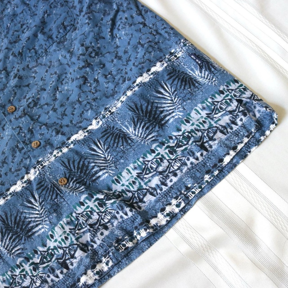 Blue Ocean Water Patterned Button Down Shirt - image 5